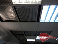 Монтаж Пленочного обогревателя ЗЕБРА в подвесной потолок типа "Армстронг" в салонах МТС (Варна)