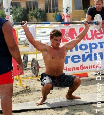 Дмитрий Кононец всех сделал в "Личном турнире по кроссфиту"
