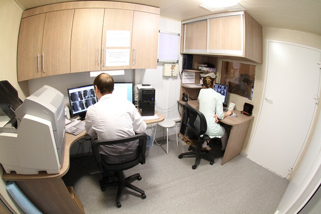 Центр Магнитно-резонансной томографии "MRI CLINIC" оснащен современным оборудованием признанного мирового лидера - высокопольным томографом фирмы SIEMENS