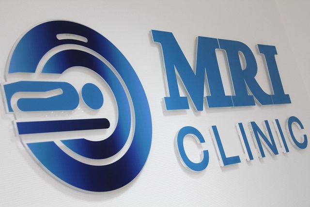 Центр Магнитно-резонансной томографии "MRI CLINIC" оснащен современным оборудованием признанного мирового лидера - высокопольным томографом фирмы SIEMENS