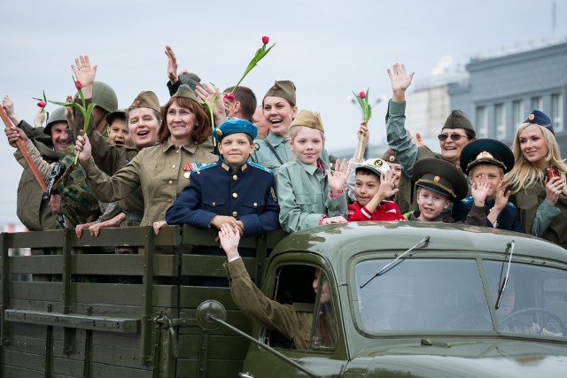 На площади Революции в Челябинске прошел Парад Победы (ФОТО)